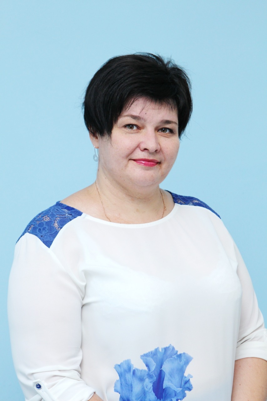 Кузнецова Елена Николаевна.